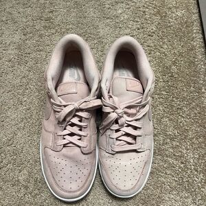 Nike Women's Dunks Pink Sneakers